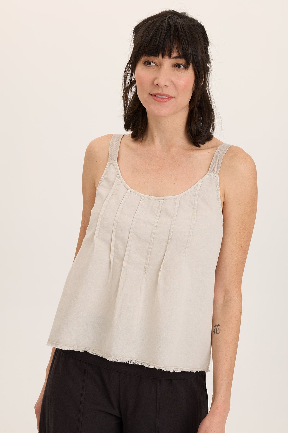 Wearables Shawnie Linen Billowy Pintuck Tank 