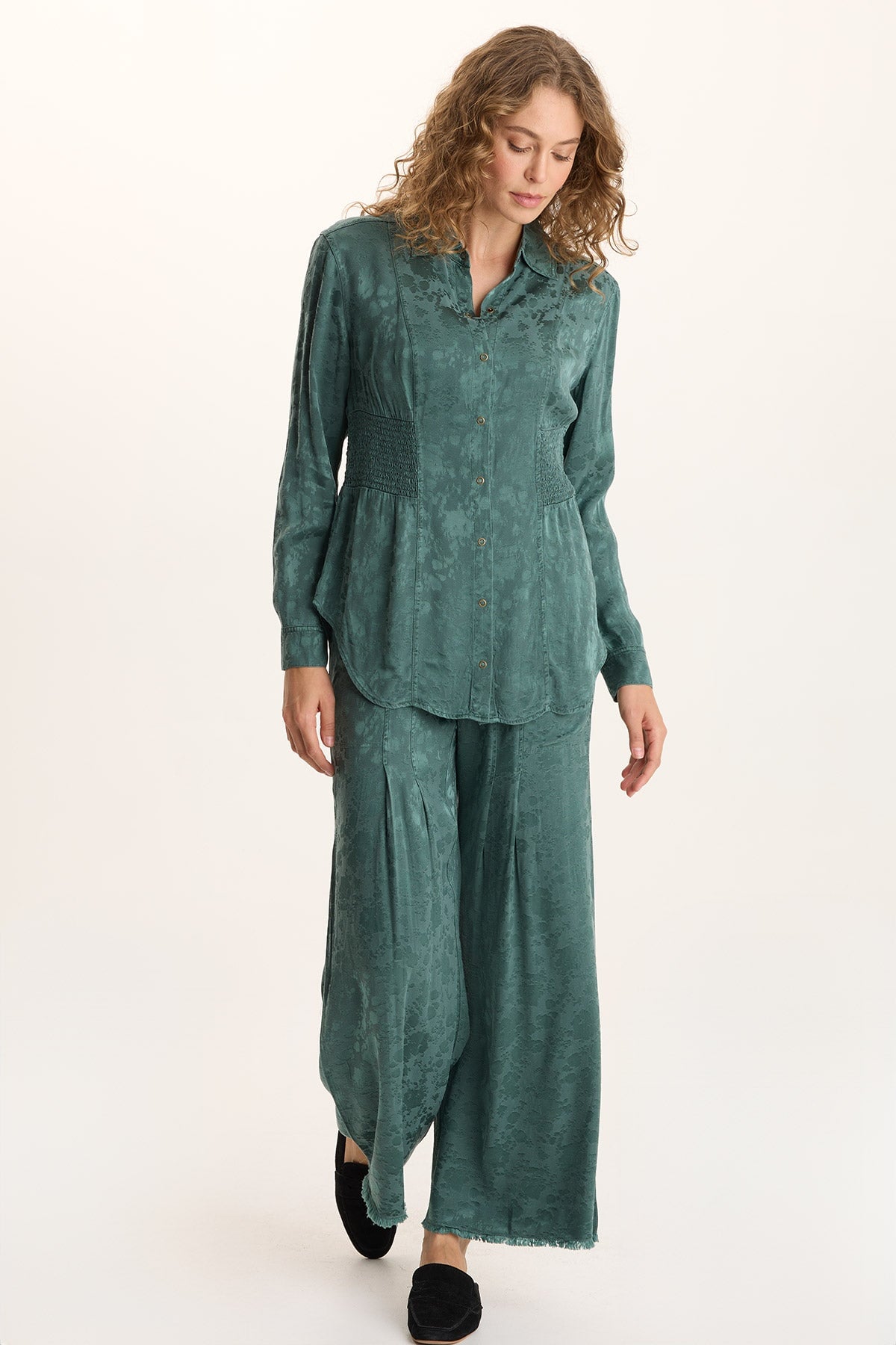 XCVI Twaina Textured Satin Soft Volume Wide Leg Pant 